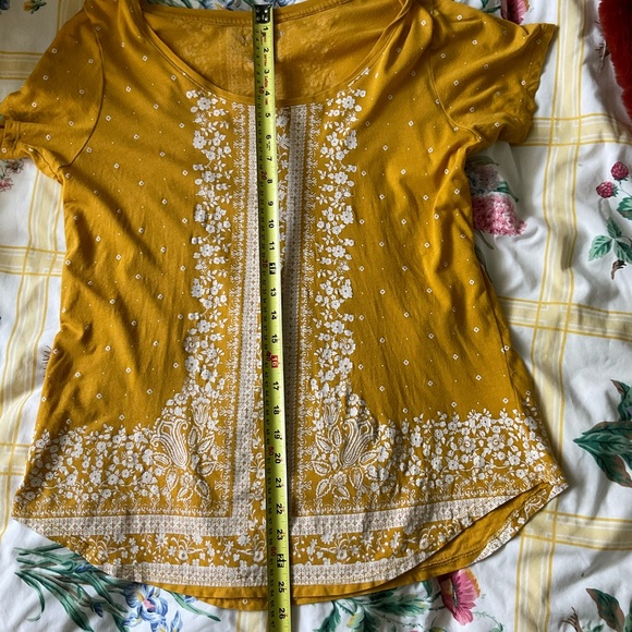 - Lucky Brand scoop neck tee - Picture 6 of 7